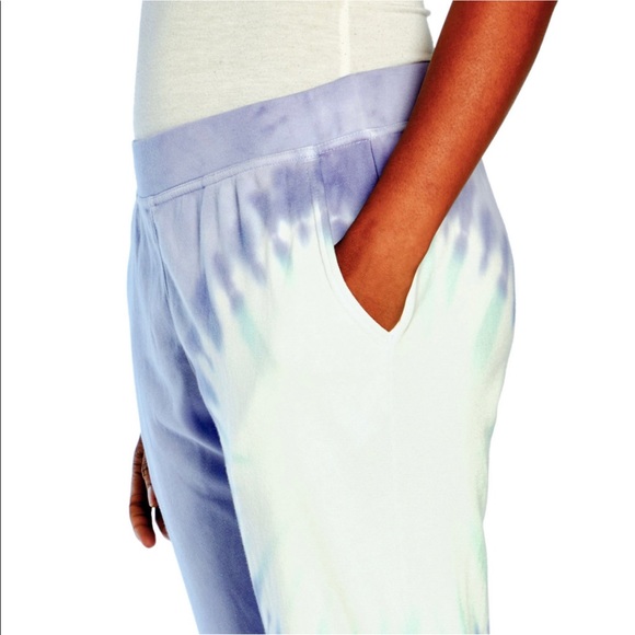 Wildfox ladies tie dye hoodie and pants - Picture 4 of 8